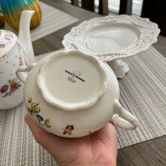 Grace’s Teaware 3 Piece Set - Picture 3 of 7